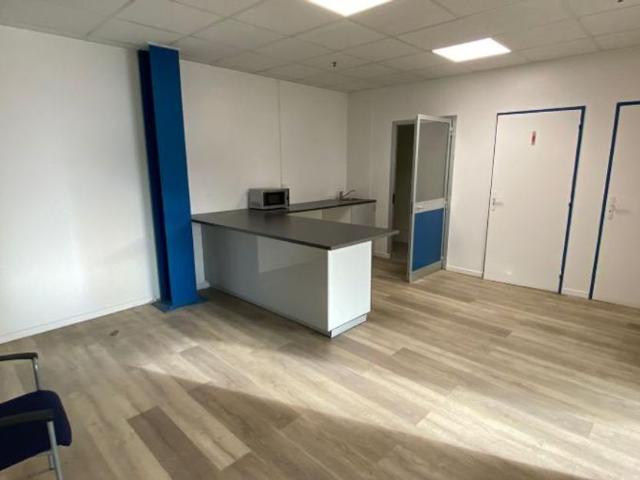 Büro kaufen in Aïre