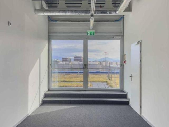 Büro kaufen in Aïre