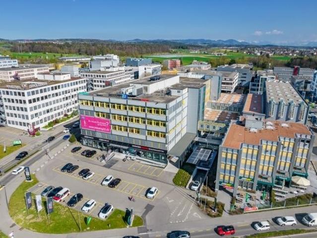 Büro kaufen in Volketswil, Zürich