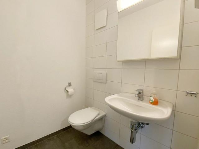 Büro kaufen in Wettingen, Aargau