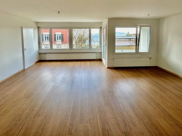 Büro kaufen in Oberwil bei Zug, Zug