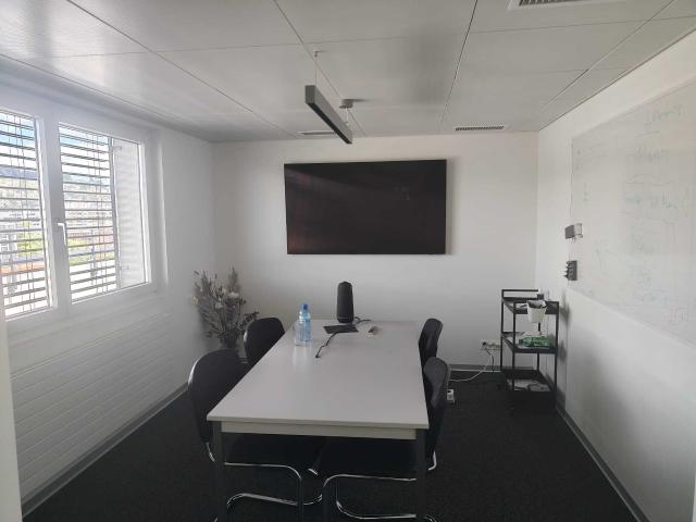 Büro kaufen in Einigen, Zürich