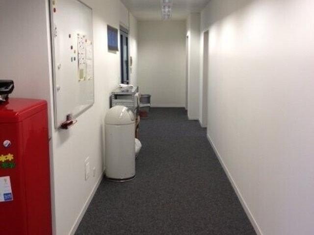 Büro mieten in Einigen, Zürich