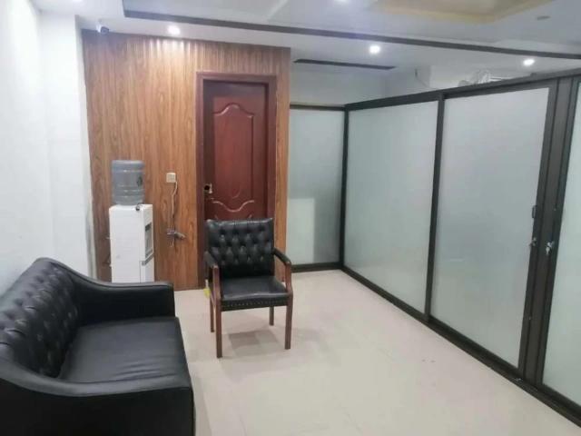 Commercial for rent in لاہور, لاہور ڈویژن