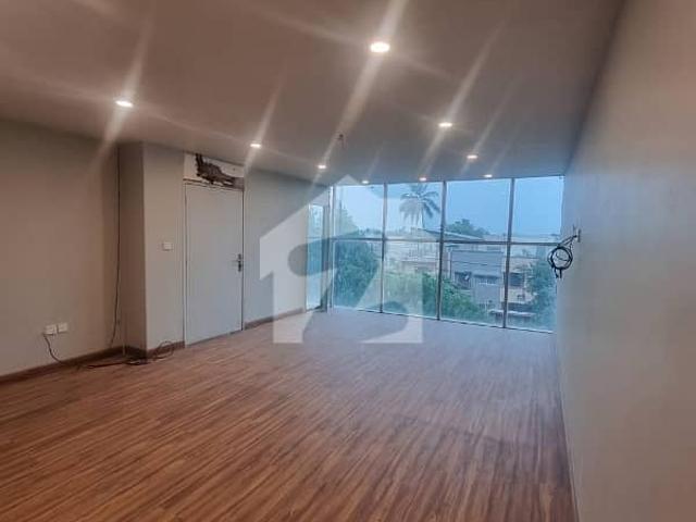 Office for rent in کراچی ڈویژن, North Waziristan