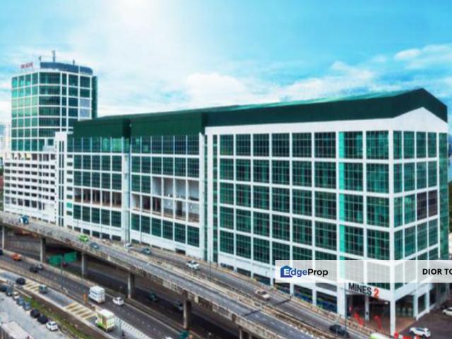 Shop for rent in Petaling, Subang Jaya