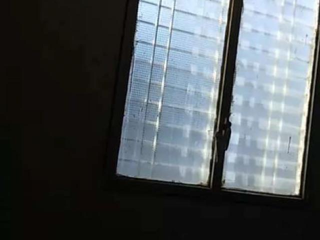 Commercial for sale in عُمر بلاک, لاہور ڈویژن