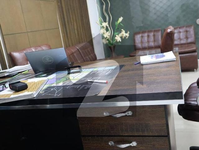 Office for sale in Faisalabad, Islamabad Capital Territory