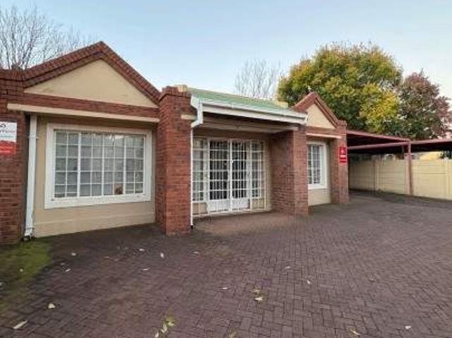 Office for sale in Bloemfontein, Free State