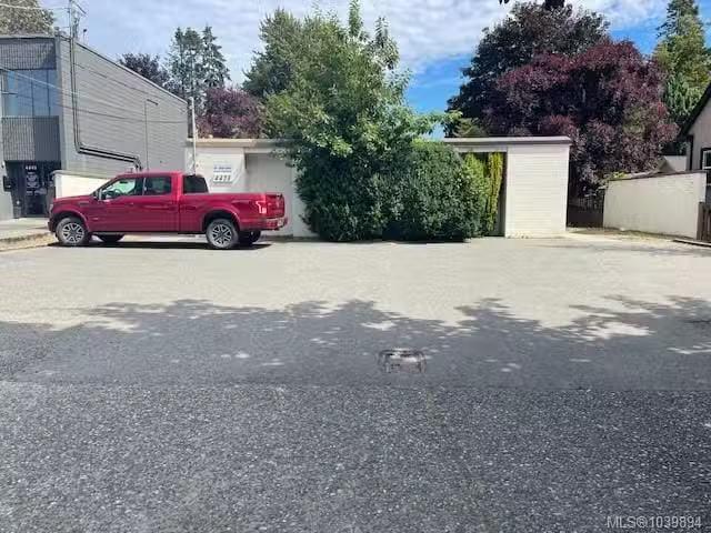 House for sale in Clayoquot, British Columbia