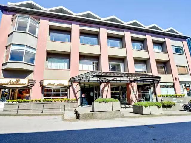 House for sale in Vancouver, British Columbia