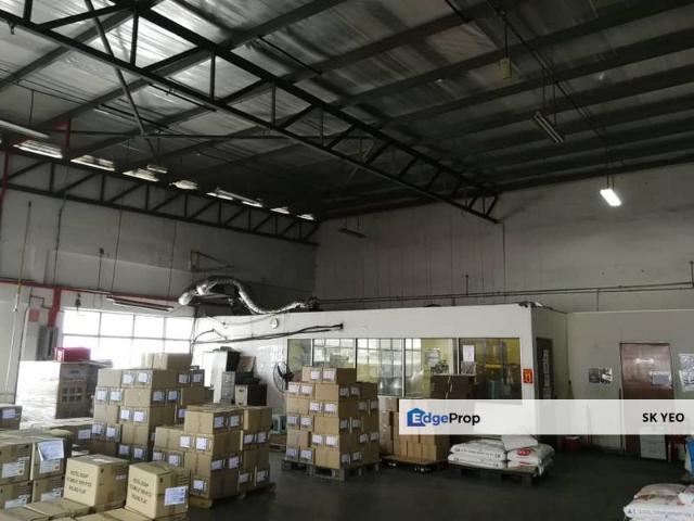Warehouse for rent in Petaling, Alam Impian
