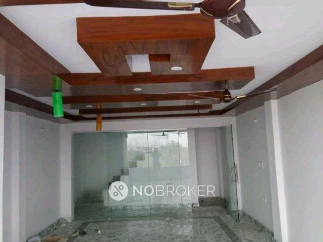 Property for rent in Hariana