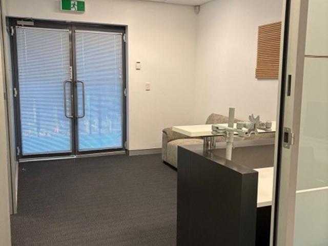 Office for rent in Cockburn, Western Australia