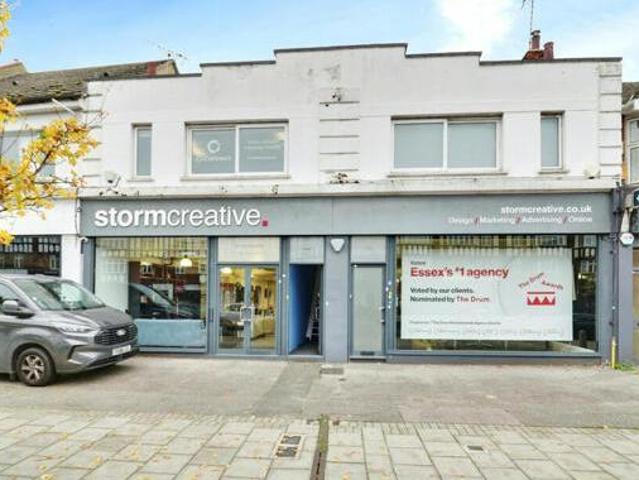 House for rent in Alton Barnes, Essex