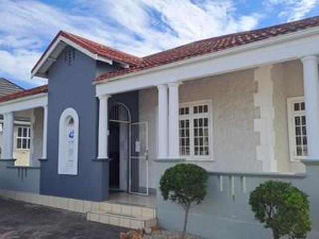 Commercial for rent in Port Elizabeth, Eastern Cape