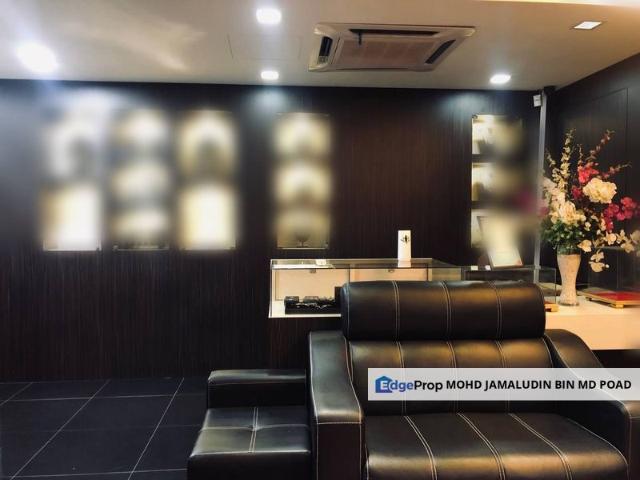 Shop for sale in Petaling, Alam Impian
