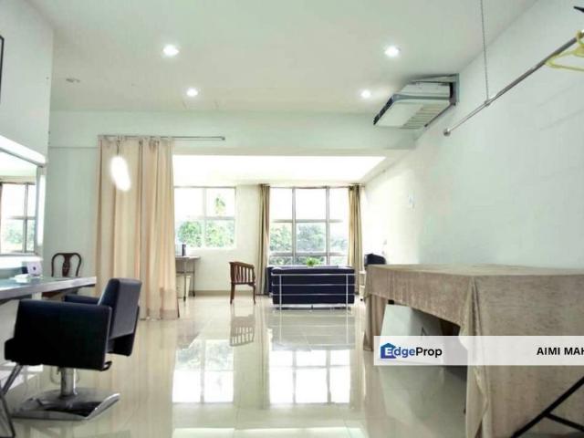 Shop for sale in Kajang, Langat