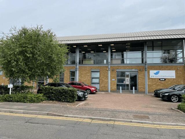 Office for rent in Slough, Cippenham