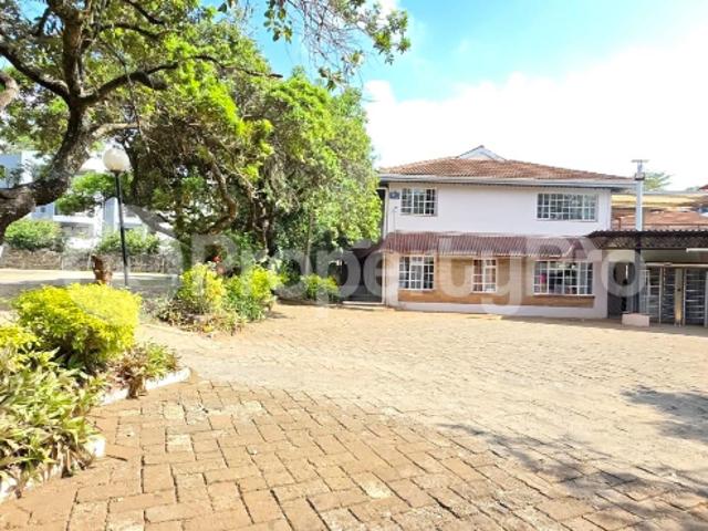 Commercial for rent in Gigiri, Nairobi