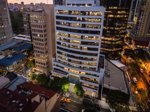 Office for rent in Toombul, Queensland