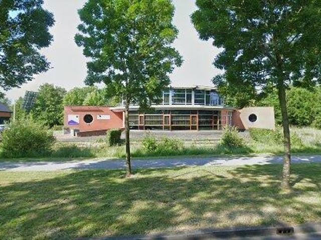 Bedrijfspand te huur in Buitenpost, Friesland