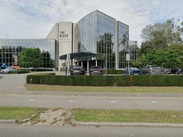 Bedrijfspand te huur in Apeldoorn, Gelderland