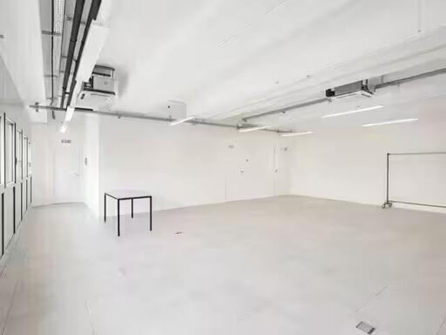 Büro kaufen in Balerna, Tessin