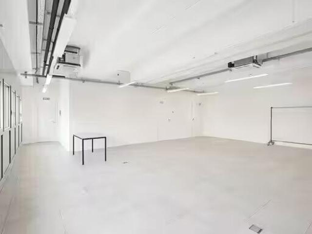 Büro kaufen in Balerna, Tessin