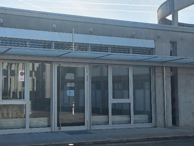 Büro kaufen in Coppet, Waadt
