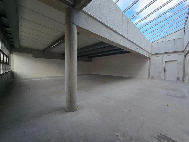 Büro kaufen in Crissier, Waadt