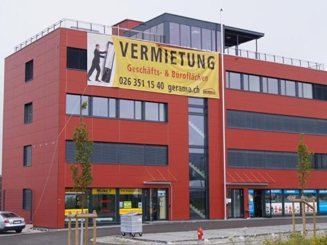 Büro kaufen in Düdingen, Freiburg