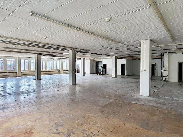 Büro kaufen in Egg, Zürich
