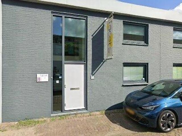 Bedrijfspand te huur in Schouwbroek, Eindhoven