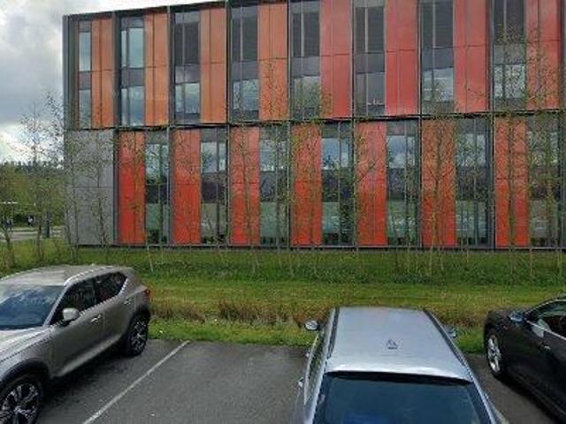 Bedrijfspand te huur in High Tech Campus Eindhoven, Eindhoven