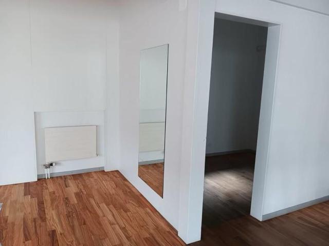 Büro kaufen in Embrach, Zürich