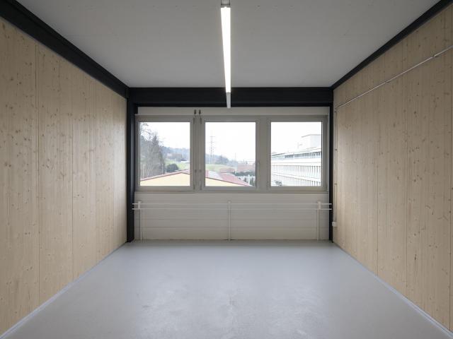 Büro kaufen in Fällanden, Zürich