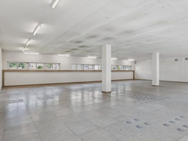 Büro kaufen in Glarus