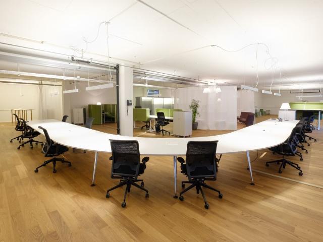 Büro kaufen in Opfikon, Zürich