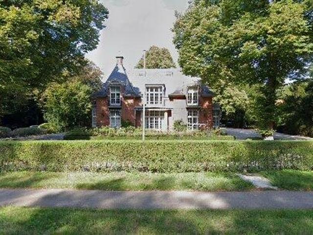 Bedrijfspand te huur in Bussum, Noord Holland