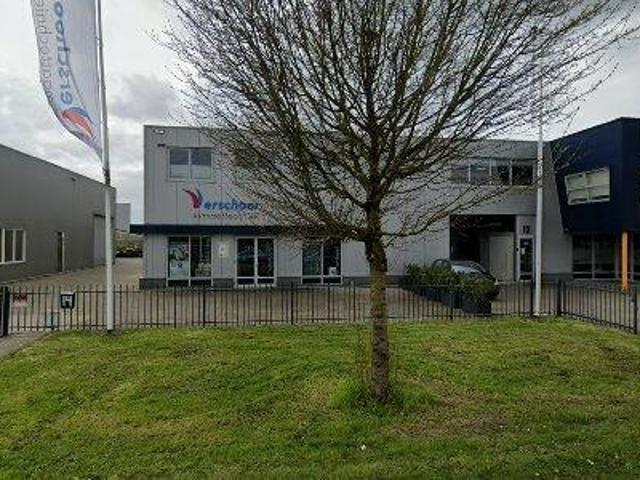 Bedrijfspand te huur in Giessen, Noord Brabant