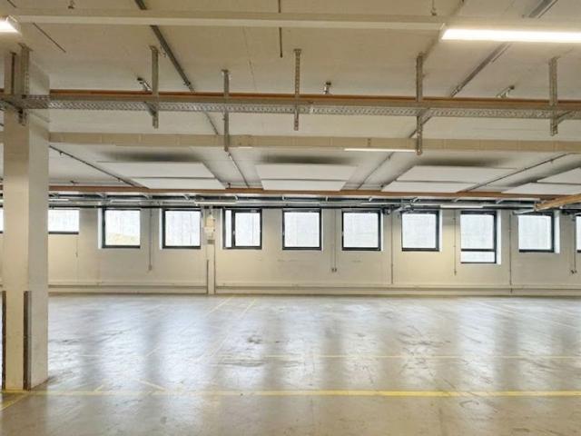 Büro kaufen in Gwatt, Thun, Bern