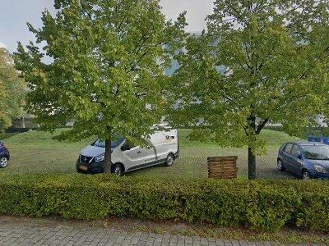 Bedrijfspand te huur in Beukenhorst-Oost, Hoofddorp