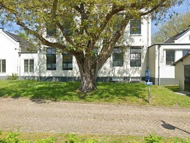 Bedrijfspand te huur in Heerenveen, Friesland