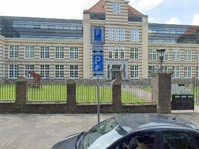 Bedrijfspand te huur in Heerlen, Limburg