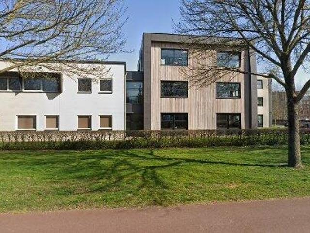 Bedrijfspand te huur in Venesluis, Hoogeveen