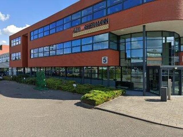Bedrijfspand te huur in Ijsselstein, Utrecht