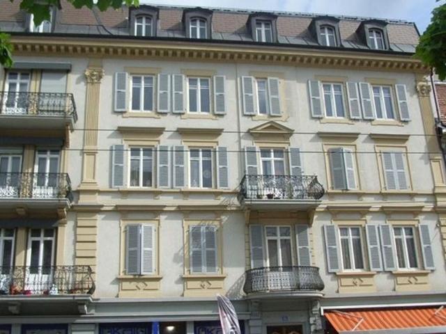 Büro kaufen in La Chaux-de-Fonds