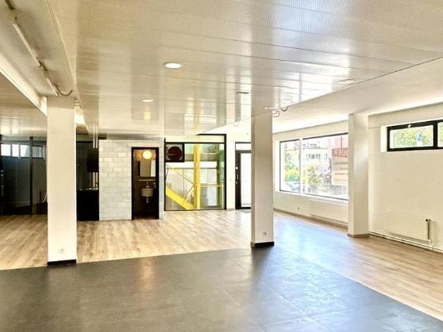 Büro kaufen in Cheseaux-Lausanne, Waadt
