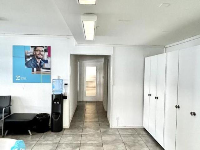 Büro kaufen in Cheseaux-Lausanne, Waadt